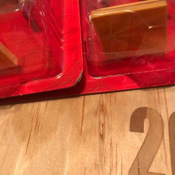 3 Vintage Starting Lineup NBA Basketball Figures - Picture 5 of 5